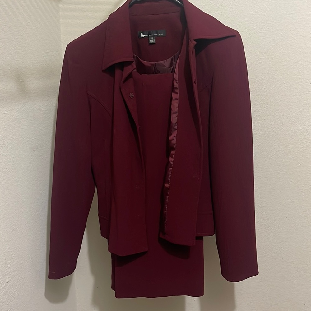 Women’s Pants Suit